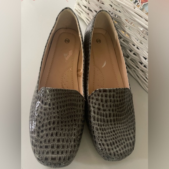 Comfortview Women's (Wide Widths Available) The Leisa Slip On Flat 6W - Picture 1 of 5